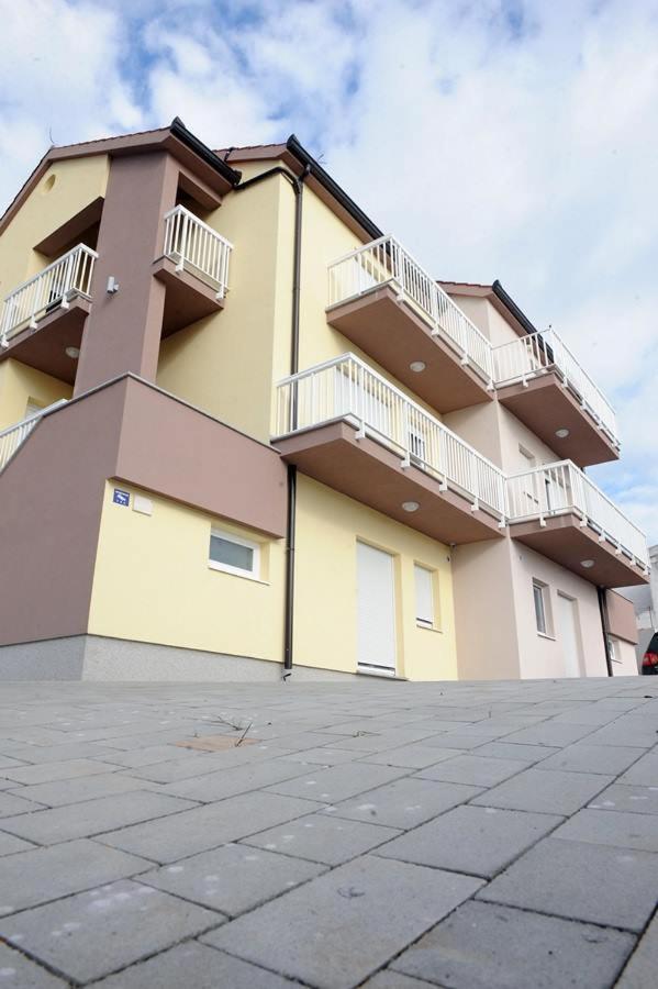 Apartment David Рогозница Экстерьер фото